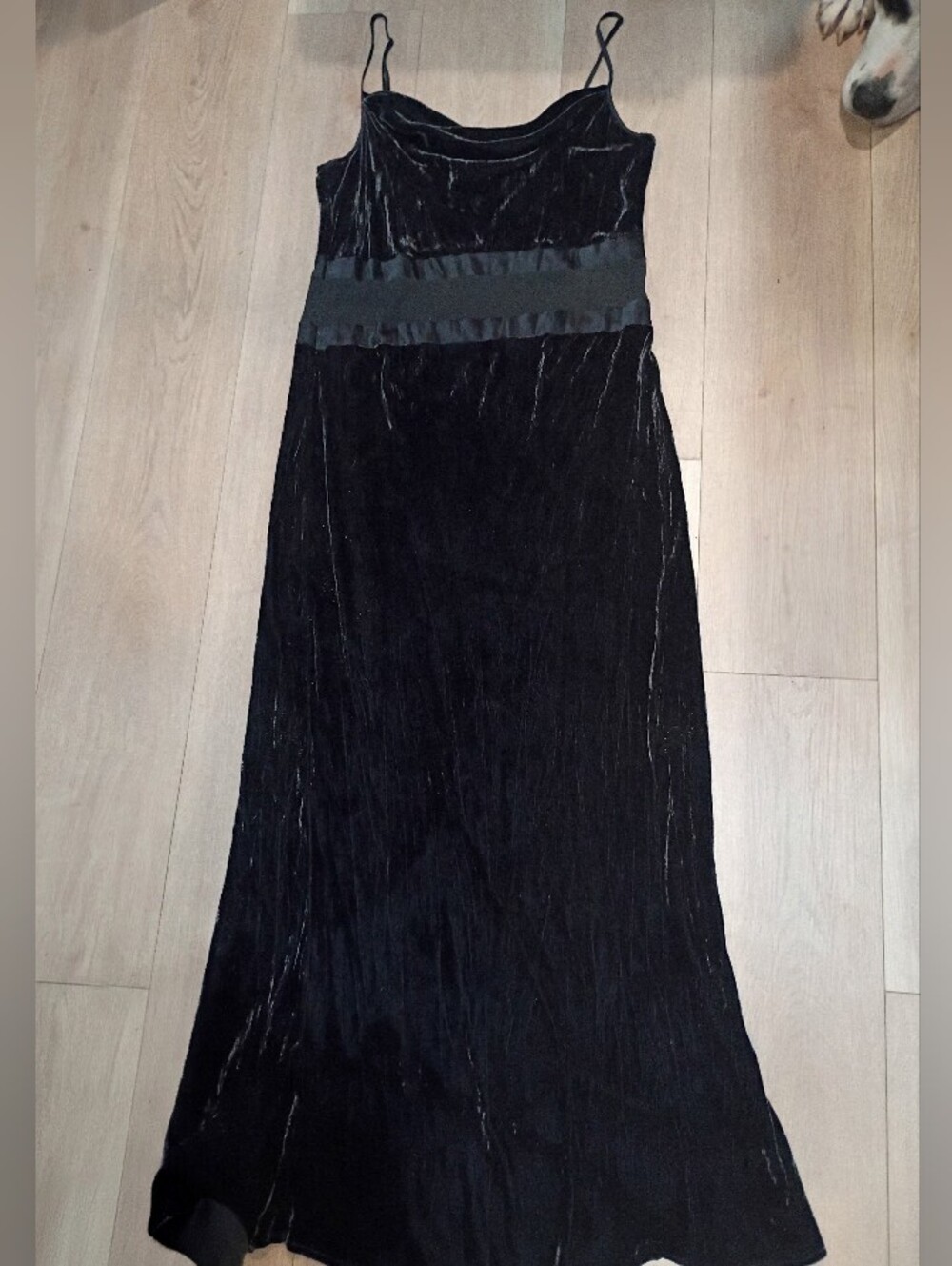 Vintage Victoria's Secret Sexy Charcoal Black Velvet Nightgown w/ Mesh L